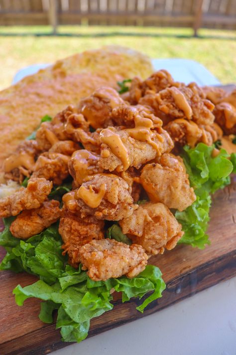 Extra Crispy Fried Alligator Po'boys Gator Bites Recipe, Alligator Recipes, Fried Alligator Recipe, Fried Alligator, Alligator Meat, Bread Dressing, Cajun Dishes, Nuggets Recipe, Creole Recipes