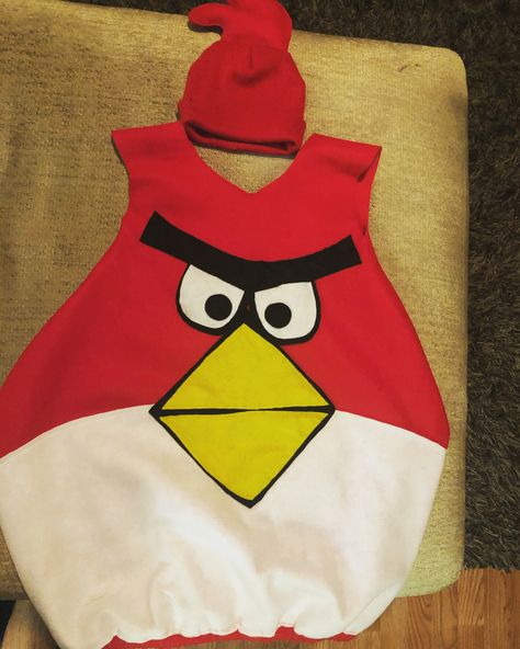 Angry Bird Costume Diy, Angry Birds Halloween Costume, Angry Birds Costumes, Bird Costume, Angry Bird, Angry Birds, Diy Costumes, Halloween Costumes, Birds