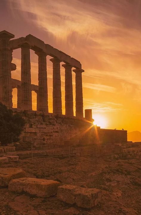 A visit to the magical Temple of Poseidon at Sounion | Discover Greece Greece City, Temple Of Poseidon, Holidays In Greece, Sea God, Athens City, A Level Art Sketchbook, Mediterranean Landscaping, Greece Holiday, Sea Kayaking