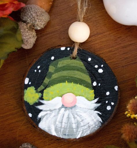 Christmas Ornaments Homemade Painted, Gnome Paint, Ornaments Ideas, Gnome Ornaments, Painted Ornaments, Christmas Ornaments Homemade, Easy Christmas, Christmas Gnome, Ornaments Diy