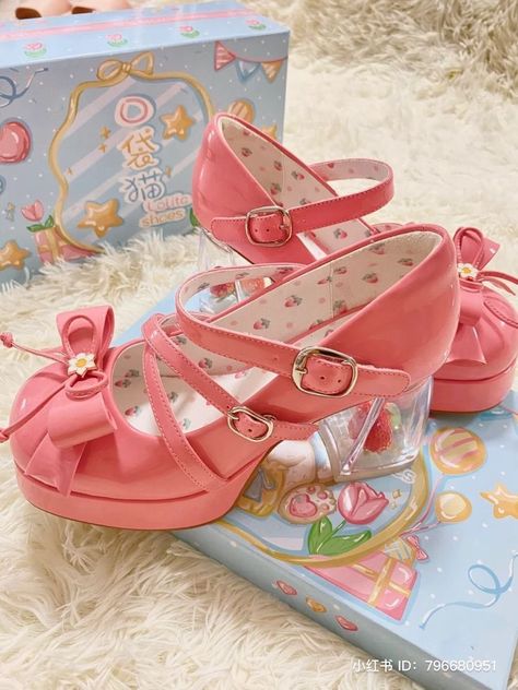 Strawberry Heels, Strawberry Shoes, Pretty Heels, Dr Shoes, Cute Shoes Heels, Kawaii Shoes, Funky Shoes, Pink Strawberry, Fancy Shoes