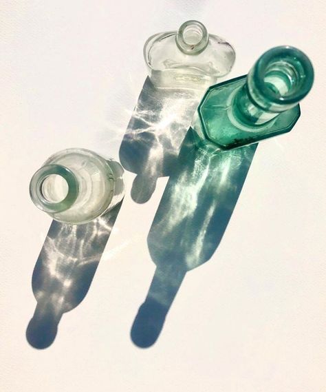 Plastic Still Life Photography, Glass Bottle Photography, Glass Still Life, Greek Paintings, Still Life Pictures, Hyper Realistic Paintings, Glass Photography, Watercolor Flower Art, Still Life Drawing