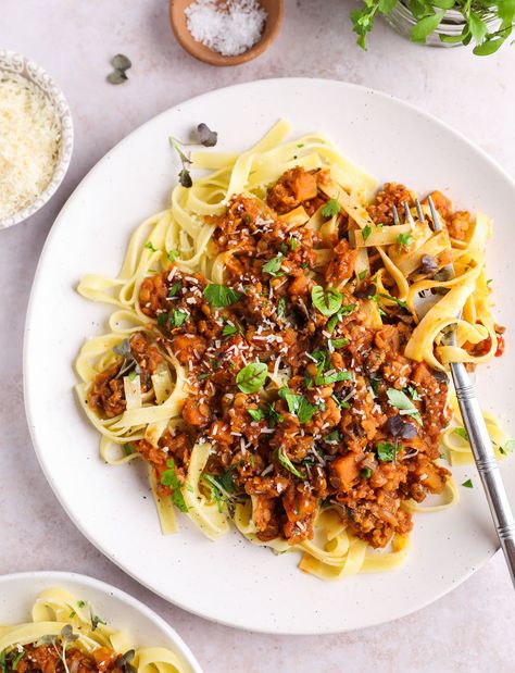 Vegan Ragu, Lentil Ragu, Jacket Potato, Cottage Pie, Meat Substitutes, Red Lentil, Chopped Tomatoes, Pasta Bake, Be Happier