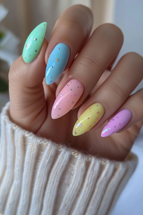 Get ready for spring with these 30+ super cute Easter nails designs! From pastel colors to bunny and egg designs, find the perfect cute look for your nails. Nail Designs Pastel, Y2k Chrome Nails, Cute Easter Nails, Easter Nails Designs, Y2k Chrome, Summer Holiday Nails, Chrome Nail Designs, Pink Nail Art Designs, Pastel Nails Designs