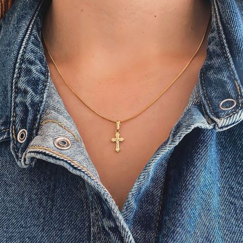 Imagine a stunning laminated gold cross necklace, shining with elegance and grace. Its intricate design showcases the beauty of the cross, while the gold laminate adds a touch of luxury. Whether you wear it for special occasions or as a daily reminder of your faith, this necklace is sure to make a statement. It’s the perfect blend of style and spirituality. 😊🌟 #cross #jewelry #nacklace #accessories #fypシ A Daily Reminder, Gold Cross Necklace, Delicate Jewelry, Cross Jewelry, Gold Cross, Intricate Design, The Gold, Showcase Design, The Cross