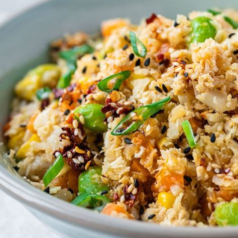 Vegan Cauliflower Fried Rice - Six Hungry Feet Vegan Fried Rice Recipe, Vegan Fried Rice, Low Calorie Vegan, Cauliflower Fried, Edamame Beans, Vegan Cauliflower, Cauliflower Fried Rice, Fried Rice Recipe, Vegan Meals