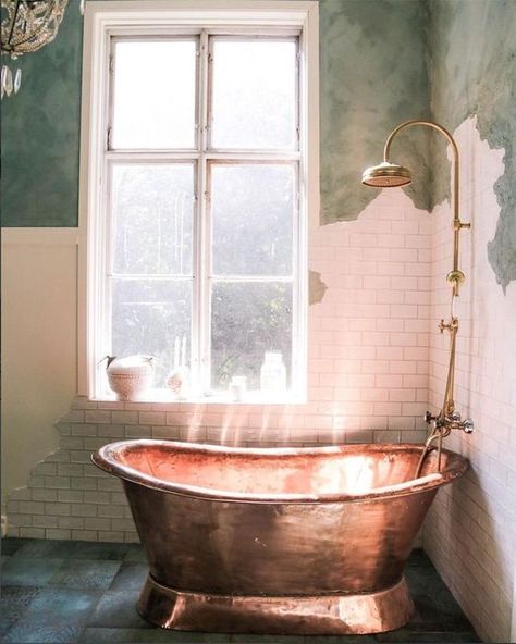 Copper Bathtub, Teen Bathrooms, Simple Bathroom Remodel, Cheap Bathroom Remodel, Copper Bath, Copper Bathtubs, Cheap Bathrooms, Country Bathroom, Bath Bathroom