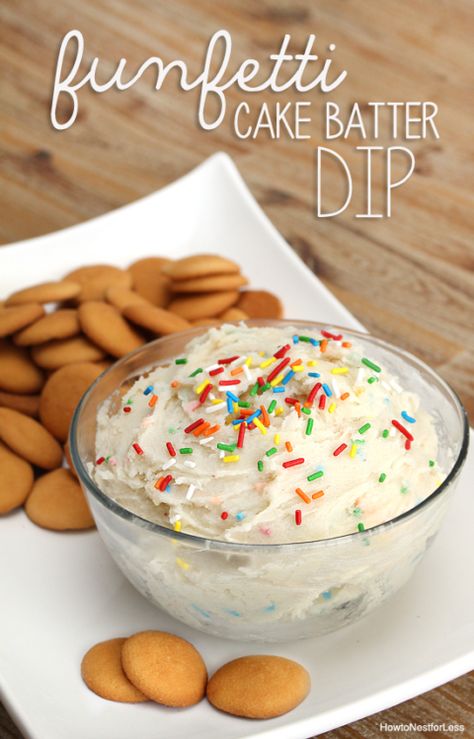 Funfetti cake batter dip recipe. Seriously so good!!!! And so easy to make!! Funfetti Cake Batter Dip, Pepperoni Dip, Cake Batter Dip, Dessert Dip Recipes, Dip With Cream Cheese, Cheesecake Dip, Sweet Dips, Chocolate And Peanut Butter, Funfetti Cake