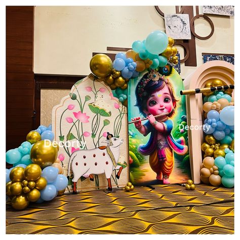 Krishna Theme Decor 🦚🕉️ Book Now : @decorty.in (9953805827) #krishnatheme #kanhaiyatheme #krishnathemedecor #krishnadecor #janmashtamidecor #birthdaydecor #kidsbirthdayparty #birthdaydecor #backdrop Krishna Theme Decoration, Mundan Ceremony, Bday Decoration, Baby Neck Float, Living Room Illustration, Cartoons Krishna, Naming Ceremony Decoration, Birthday Theme Decoration, Room Illustration