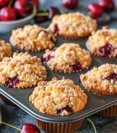 Cobbler Muffins, Cherry Muffins, Pecan Muffins, Comfort Desserts, English Breakfast Tea, Muffin Tin Recipes, Muffin Bread, Grilled Cheese Recipes, Cherry Cobbler