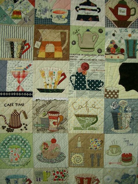 These would be great as potholders and kitchen towels ...oohhh this is sooo beautiful International Quilt Festival, Japanese Quilts, Sampler Quilts, Quilt Festival, Quilting Tutorials, Quilting Crafts, Applique Quilts, Crazy Quilts, Beautiful Quilts