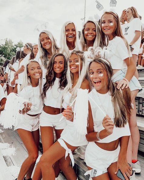 Whiteout Football Theme Outfit Ideas, White Out Theme Outfit, Whiteout Outfit Football Game, White Out Spirit Day, White Lie Spirit Day, Toga Theme Football Game, White Spirit Day, White Out Outfits Spirit Week, White Out Spirit Week