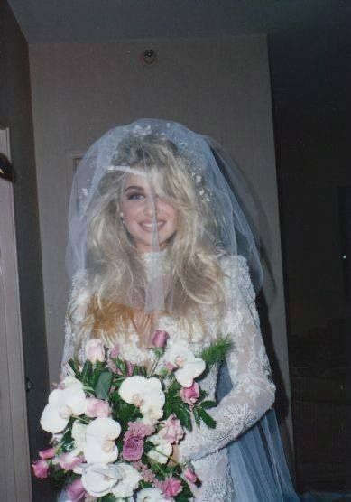 Jani Lane, Bobbie Brown, Runaway Bride, I'm With The Band, Vintage Bride, Vegas Wedding, Moda Vintage, Here Comes The Bride, Looks Vintage