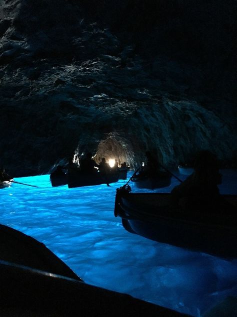 It's So Blue at the Blue Grotto (Grotta Azzurra) in Capri, Italy Blue Grotto Capri, Beaches In Italy, Blue Grotto, Isle Of Capri, Bloxburg Ideas, Random Aesthetic, Capri Italy, Italy Aesthetic, Naples Italy