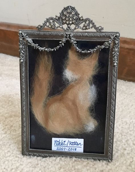 Cat Hair Memorial Ideas, Diy Pet Memorial Ideas Cats, Hair Craft, Cat Shadow, Memorial Ideas, Pet Keepsake, Cat Memorial, Cat Hair, Cat Stuff