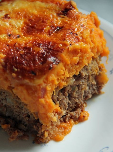 Jo and Sue: Meatloaf and Sweet Potato Casserole Ground Beef Casserole Recipes, Sweet Potato Recipes Casserole, Beef Casserole Recipes, Ground Beef Casserole, Kid Food, Sweet Potato Casserole, Potato Casserole, Sweet Potato Recipes, Beef Dishes