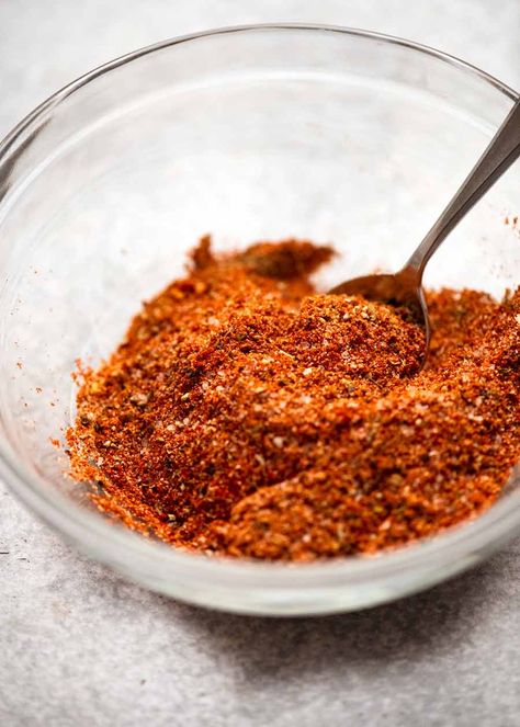 Spice Rubs, Pork Marinade, Pork Seasoning, Cooking Pork Chops, Pork Rub, Meat Rubs, Spice Mix Recipes, Recipe Tin, Recipetin Eats