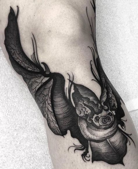 Bat Tattoo, Knee Hugger, Dainty Tattoos, Great Tattoos, S Tattoo, Blackwork Tattoo, Black Tattoos, New Tattoos, Blackwork