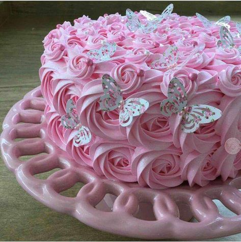 Discovered by ♡~ Bel ~♡. Find images and videos about pink, food and pastel on We Heart It - the app to get lost in what you love. Butterfly Birthday Cakes, Wedding Cake Fresh Flowers, Birthday Sheet Cakes, Dairy Free Cake, Rainbow Birthday Cake, Rosette Cake, Pink Food, Cake Decorating Frosting, Creative Birthday Cakes