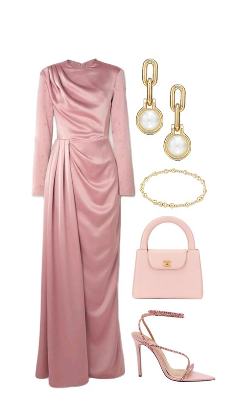 #outfitinspo #eveninggown #eveningmood #fashion #fashioninspo Dresses Soirée, 9to5chic Outfits, Elegant Style Women, Fashion Show Dresses, Queen Style, Fashion Top Outfits, Effortlessly Chic Outfits, Muslim Fashion Dress, Everyday Fashion Outfits