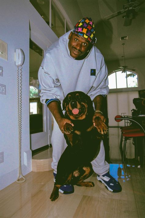 Shaquille O’Neal photographed by Andrew D. Bernstein while visiting Shaq’s home in Orlando, Florida - March 22, 1995 Celebrity Dogs, Busta Rhymes, Radio City Music Hall, Magic Johnson, Radio City, Shaquille O'neal, Studio Portraits, Animals Friends, Dog Owners