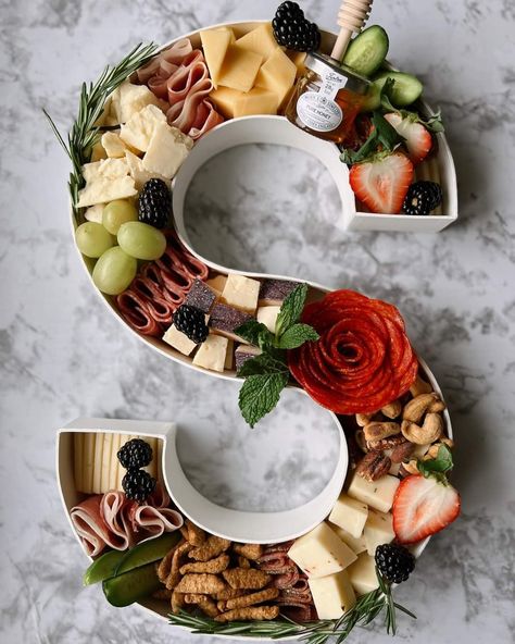 Dessert Letter Box Ideas, Charcuterie Letter Boxes, Fruit Letters, Charcuterie Party, Letter Boxes, Charcuterie Inspiration, Cookie Box, Letter P, Letter Box