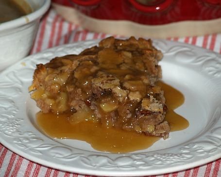 Learn how to make the best apple recipes. This apple pie cake with a butter rum sauce is decadent. Prepare cake in a pie plate. Use a saucepan to prepare butter rum sauce. You can pour sauce over the cake or pour it over as you cut and serve. Rum Butter, Apple Pie Cake, Best Apple Recipes, Rum Cake, Butter Sauce, Pie Cake, Food Drinks Dessert, Apple Butter, Desserts To Make