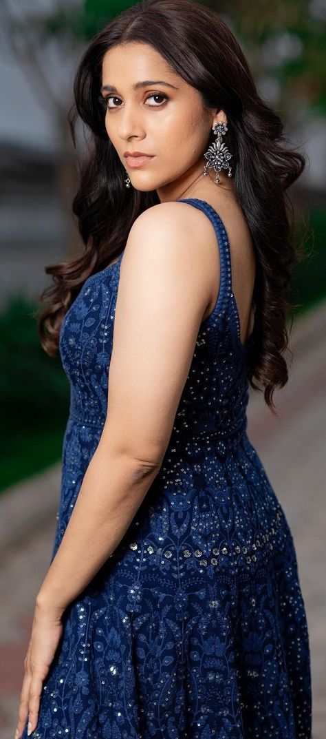 Rashmi Goutham, Rashmi Gautam, Mexican Women, Actor Picture, Actress Pics, Katrina Kaif, Indian Actress Hot Pics, Priyanka Chopra, Indian Beauty Saree