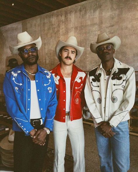 Leemon on Instagram: "Suave suave always with @thebrosfresh wearing custom fitted vintage H Bar C’s. Not a shirt, not a jacket, a shacket perhaps. Sits at the waist, inspired after a bolero jacket. #shopleemon" Rhinestone Cowboy Outfit Men, Southern Outfits Men, Shirt Around Waist Outfit, Mens Western Outfits, Country Outfits For Men, Shirt Around Waist, Cowboy Outfit For Men, Mens Western Wear, Western Outfits Men