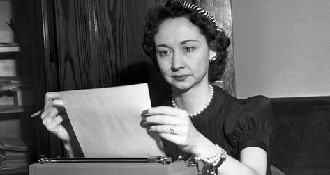 Dorothy Kilgallen, Newspaper Woman, Old Girl Names, Line Tv, Don Carlos, Spoken Words, Media Icon, Film Producer, Us History