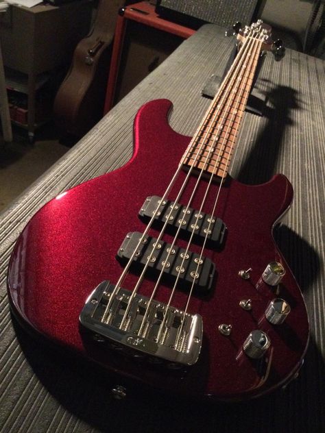 Dark Red Bass Guitar, Red Bass Guitar, Bass Guitar Red, Groove Theory, Red Guitar, Electric Guitar Design, All About That Bass, Guitar Obsession, Cool Electric Guitars