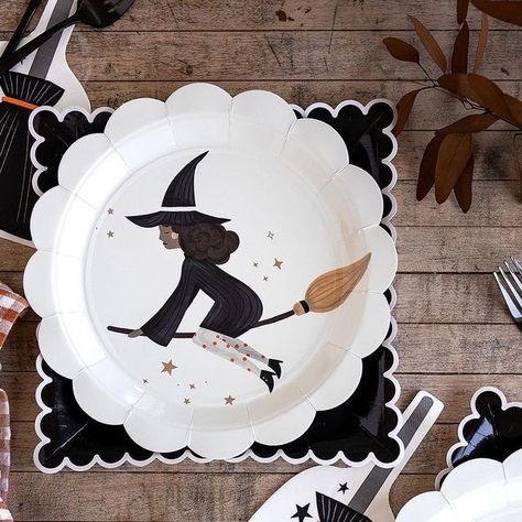 My Mind's Eye on Instagram: "These witches are ready for their favorite day! Are you? #mymindseye #halloween #halloweendecor #halloweentablescape #halloweenparty #halloweenpartyideas" Halloween Tablescape, Halloween Inspo, Mind's Eye, Halloween Party, Halloween Decorations, Witch, Mindfulness, Halloween, Instagram