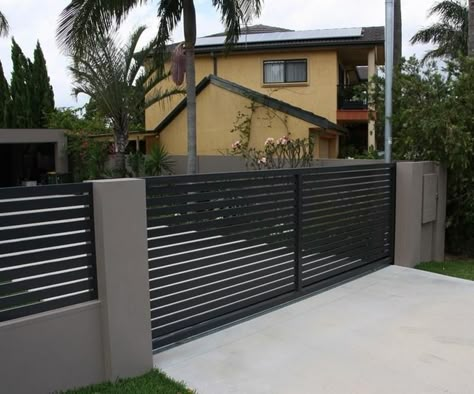 Grill Doors, House Front Gate, Pagar Modern, Tor Design, House Fence, Sloped Yard, Modern Gate, House Fence Design, Modern Fence Design