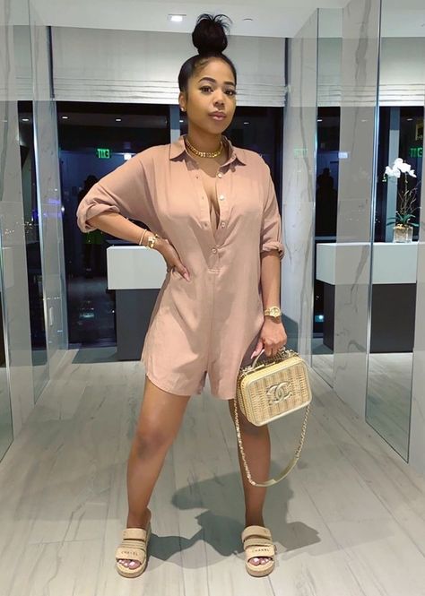 Mina Monroe, Elegant Rompers, Loose Romper, Turndown Collar, Fashion Killa, Classy Outfits, Fashion Inspo Outfits, Chic Outfits, Fashion Looks