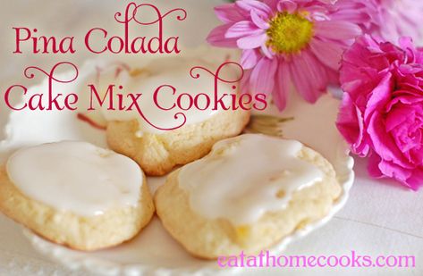 Pina Colada Cookies, Pina Colada Cake, Cookies Cupcake, Coconut Baking, Eat At Home, Cake Mix Cookie Recipes, Cookie Brownie Bars, Cookies Cake, Cake Mix Recipes