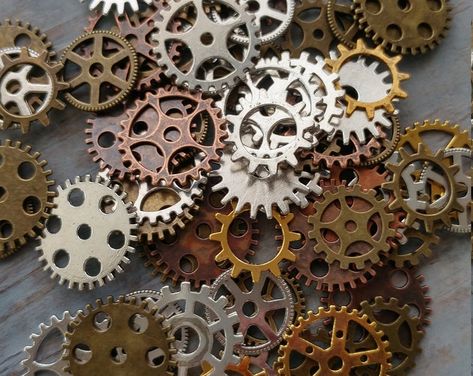 Etsy :: Your place to buy and sell all things handmade Steampunk Gears Aesthetic, Steampunk Door, Industrial Gears, Steampunk Aesthetic, Steampunk Mask, Gear 3, Steampunk Clock, Vintage Steampunk, Backpack Pins