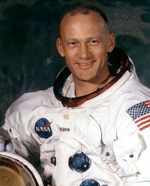 Apollo 11's Buzz Aldrin's birthday is January 20th National Heroes Day, Famous Freemasons, Project Mercury, Nasa Space Program, Alien Spacecraft, Lunar Surface, Buzz Aldrin, Michael Collins, National Heroes