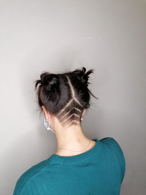 Undercut With Pattern, Pattern Undercut, Undercut Art, Undercut Pattern, Undercut Ideas, Grown Out Pixie, Undercut Women, Shorthair Hairstyles, Hair Stuff