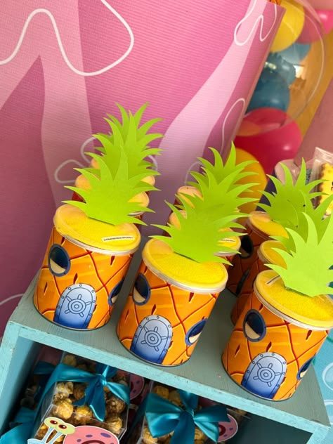 Spongebob Candy Bags, Sponge Bob Centerpieces, Spongebob Treats For Party, Spongebob Centerpieces, Spongebob Party Favors, Spongebob Party Decorations, Spongebob Birthday Party Decorations, Spongebob Birthday Cake, Bob Sponge