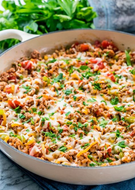 This Deconstructed Stuffed Pepper Casserole offers you all the great flavors of stuffed peppers, but it can be ready in a fraction of the usual amount of time. This casserole really does taste like real stuffed peppers but ready in 30 minutes, perfect for any busy weeknight! www.jocooks.com #stuffedpeppers Green Pepper Casserole, Unstuffed Pepper Casserole, Unstuffed Peppers, Pepper Casserole, Stuffed Pepper Casserole, Stuffed Peppers Healthy, Stuffed Pepper, Healthy Casseroles, Easy Casserole