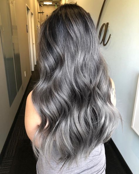 Chrome Hair, Ashy Hair, Gray Hair Color, Hair Color Unique, Hair Color Crazy, Great Haircuts, Short Hair Color, Grey Hair Color, Wedding Hairstyles Updo