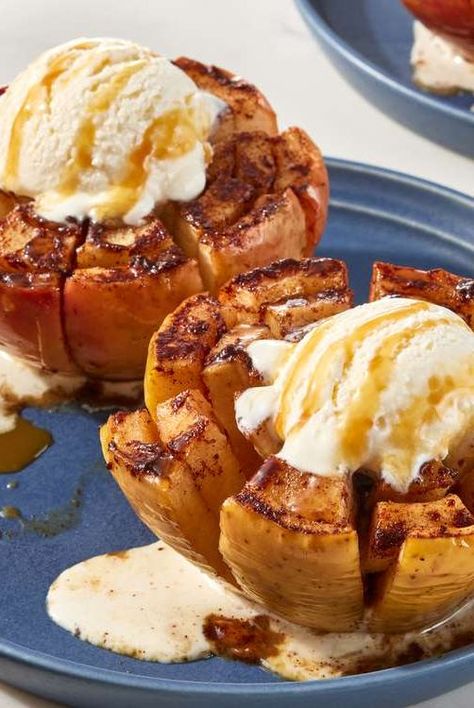 A sweet fall spin on the classic restaurant favorite, Bloomin' Apples take all the fun of Outback's Bloomin' Onion appetizer and put it in dessert form. Brushed with warmly-spiced butter and stuffed with caramel, the tender apple treats taste like the epitome of fall. Here's how to make Bloomin' Apples. Bloomin Apple Recipe, Bloomin Apple, Apple Caramel Dessert, Bloomin Apples, Onion Appetizers, Caramel Dessert, Apple Caramel, Apple Treat, Spiced Butter