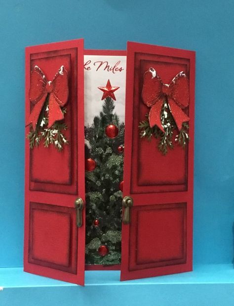 Christmas Doors, Jul Diy, Christmas Door Decoration, Christmas Card Inspiration, Window Cards, Homemade Christmas Cards, Christmas Card Crafts, God Jul, Diy Christmas Cards