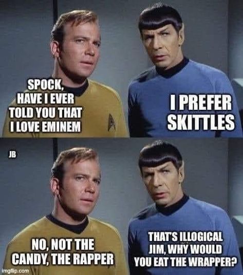 Star Trek Jokes, Kirk And Spock, Star Trek Ds9, Funny Test, Star Trek Funny, Star Trek Original Series, Funny Puns Jokes, Star Trek Art, Star Trek Original