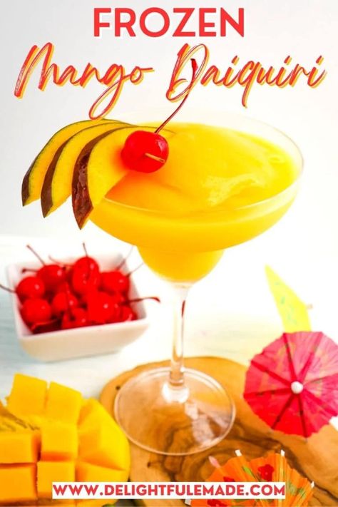 The BEST Frozen Mango Daiquiri Recipe | Just 5 Ingredients! Mango Daiquiri Recipe, Frozen Daiquiri Recipe, Frozen Drinks Alcohol, Mango Daiquiri, Easy Mixed Drinks, Mango Cocktail, Frozen Daiquiri, Daiquiri Recipe, Frozen Mango