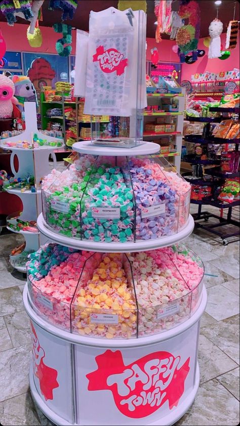 Candy Store Decoration Ideas, Chocolate Store Design Ideas, Candy Shop Ideas Design, Candy Shop Aesthetic, Candy Storage Ideas, Chocolate Store Design, Candy Garden, Candy Store Design, Candy Store Display