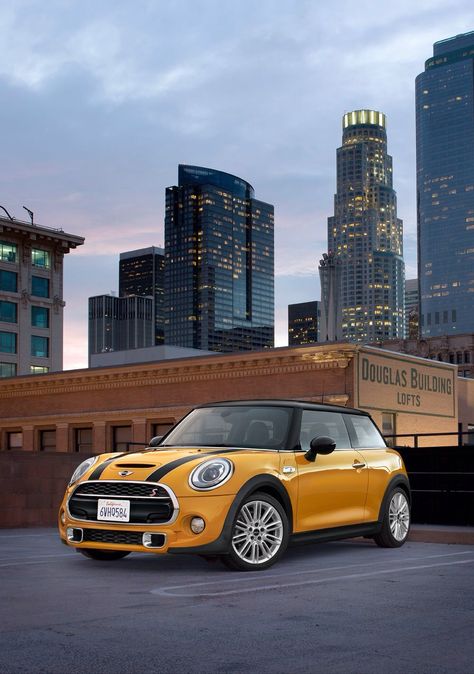 Mini Cooper S. #mini Yellow Mini Cooper, Mini Cooper Wallpaper, Mini Cooper Models, New Mini Cooper, Austin Seven, Mini Cooper Clubman, Mini Copper, Mini Coopers, Lovely Car