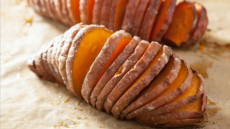 Secret ingredient: Baked sweet potatoes are Hasselback Sweet Potatoes Air Fryer, Hassleback Sweet Potatoes, Air Fryer Sweet Potatoes, Hasselback Sweet Potatoes, Food Sides, Sweet Potato Skins, Thanksgiving Side Dish, Hasselback Potatoes, Pellet Grill Recipes