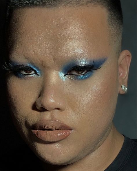 shimmery blue editorial makeup looks Editorial Makeup Looks, Blue Editorial, Smokey Eyeshadow Looks, Smokey Eyeshadow, Editorial Makeup, Eyeshadow Looks, Septum Ring, Makeup Looks, Editorial