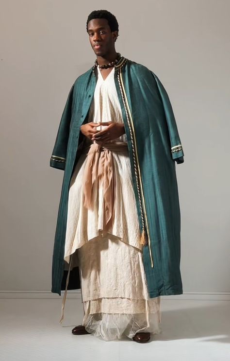 Greek Robes Men, Egypt Fashion Men, Traditional Egyptian Clothing Men, Biblical Clothing Men, Egyptian Clothing Male, Ancient African Clothing, Royalty Outfits Men, Egyptian Outfit Ideas, Desert Clothes